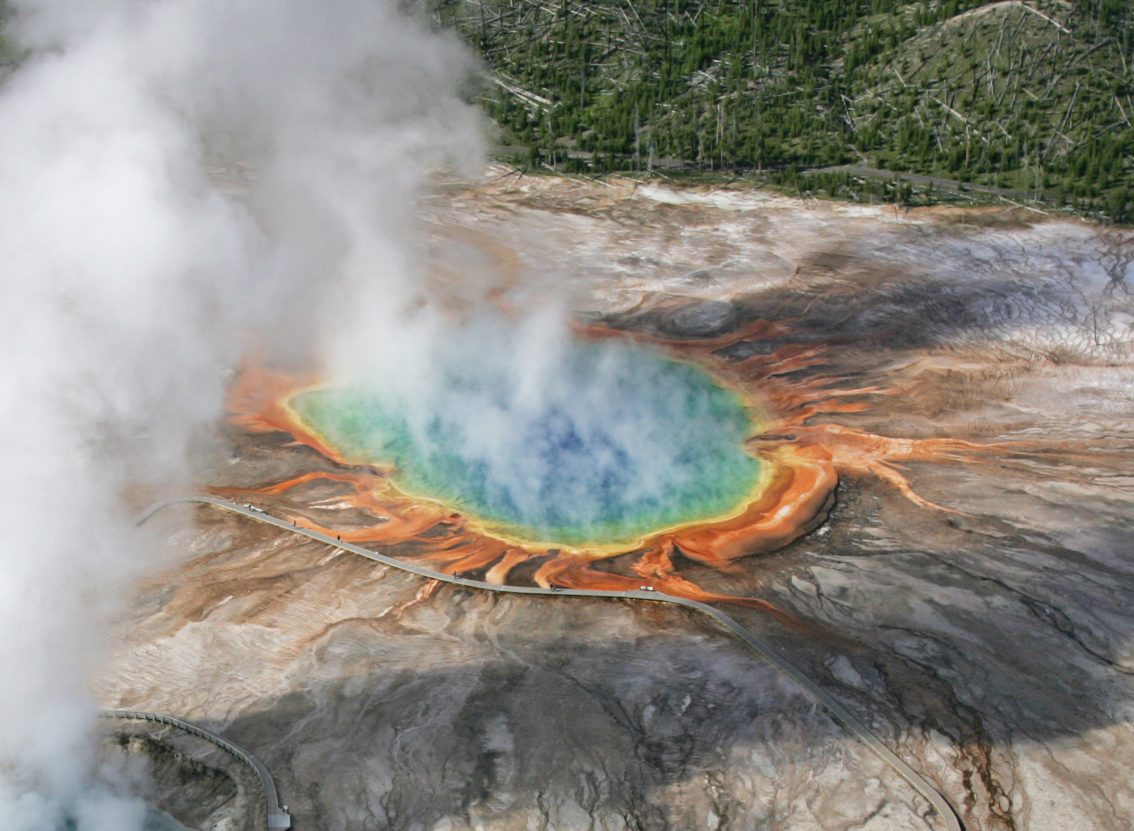 MIDWAY GEYSER BASIN section image